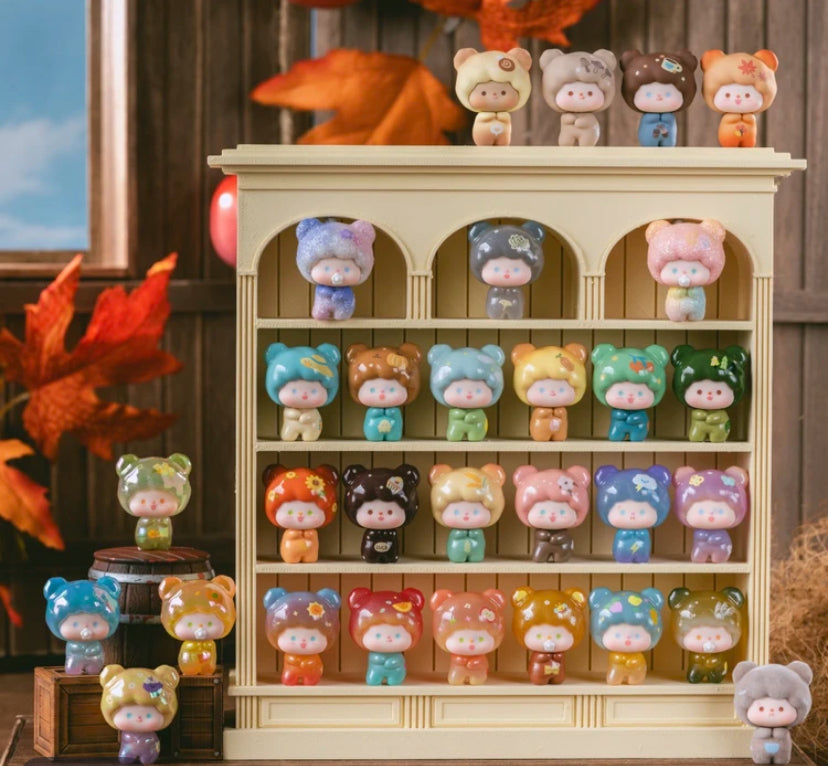 GUMI Autumn Scenery Series Mini Beans Figures