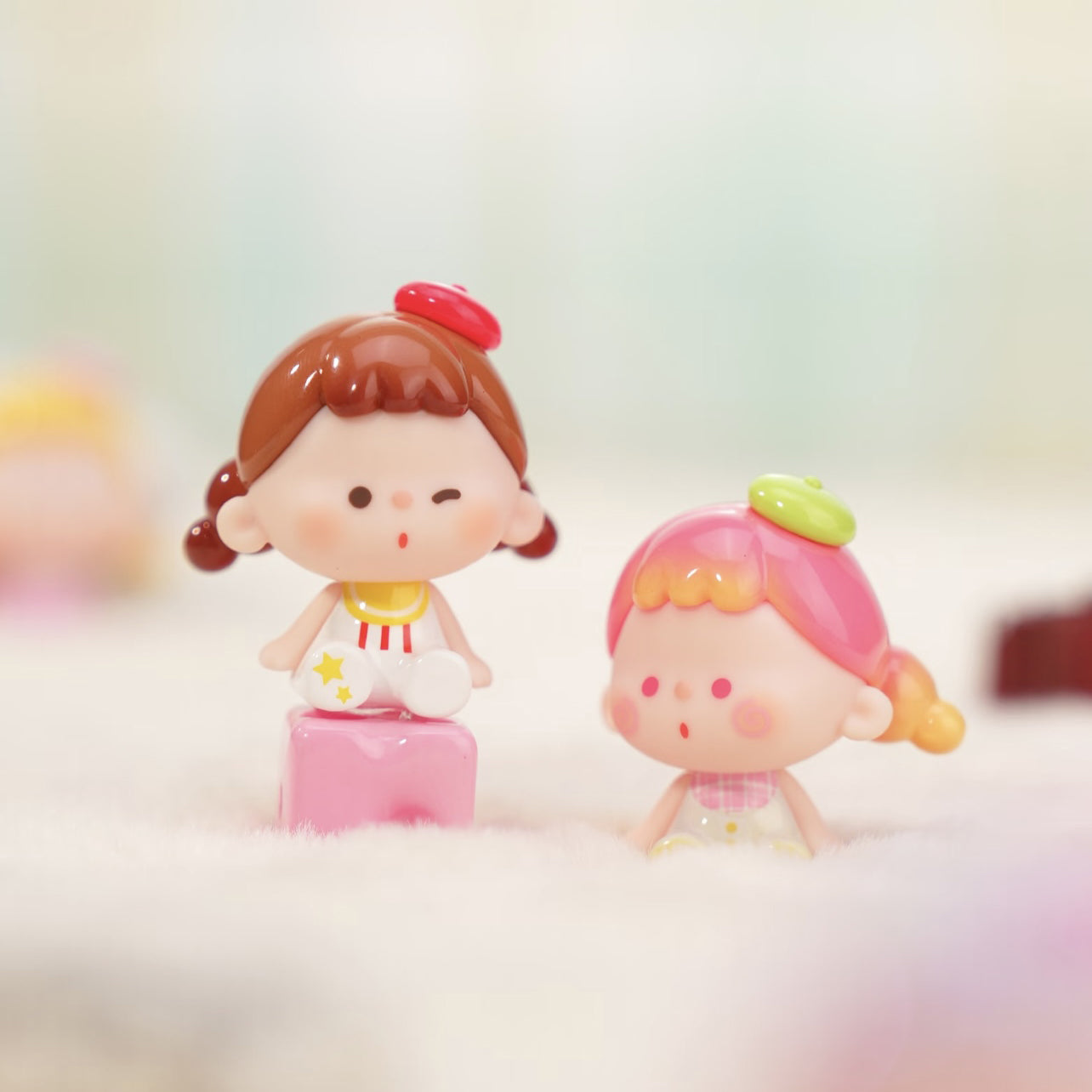 Vuuyoo Cute & Fun Amusement Park Series Mini Beans Figures