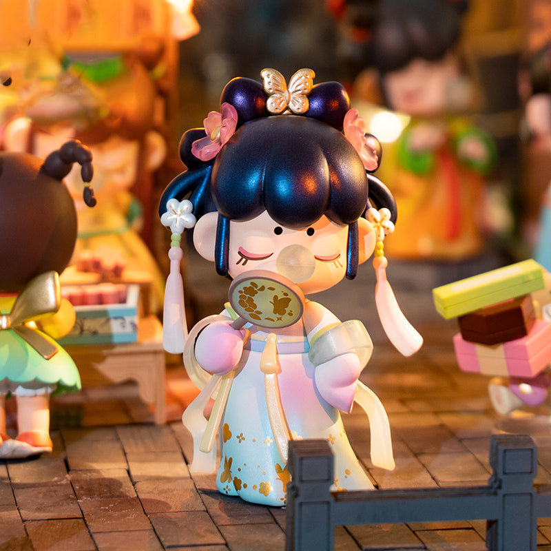 Nanci The Year of the Golden Hairpin Series Figures