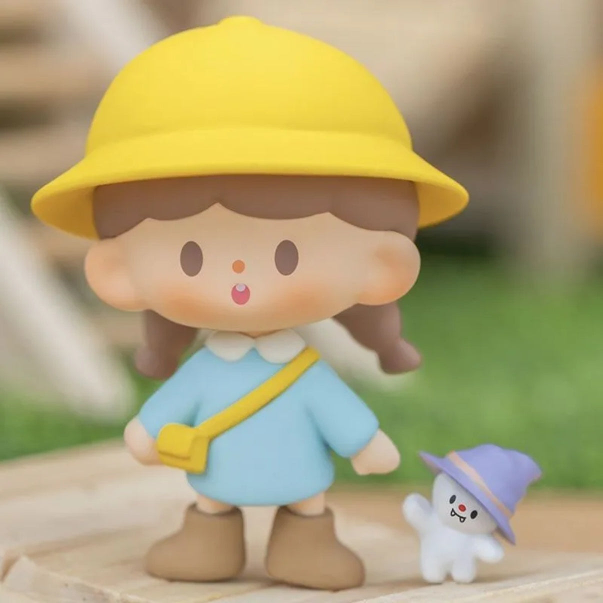 zZoton Who is Little Witch Series Figures