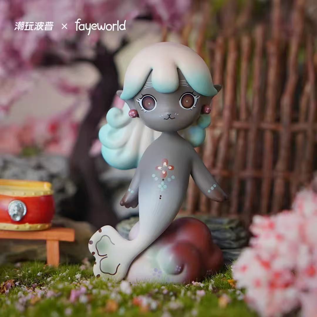 Faye The World of Faye Series Figures